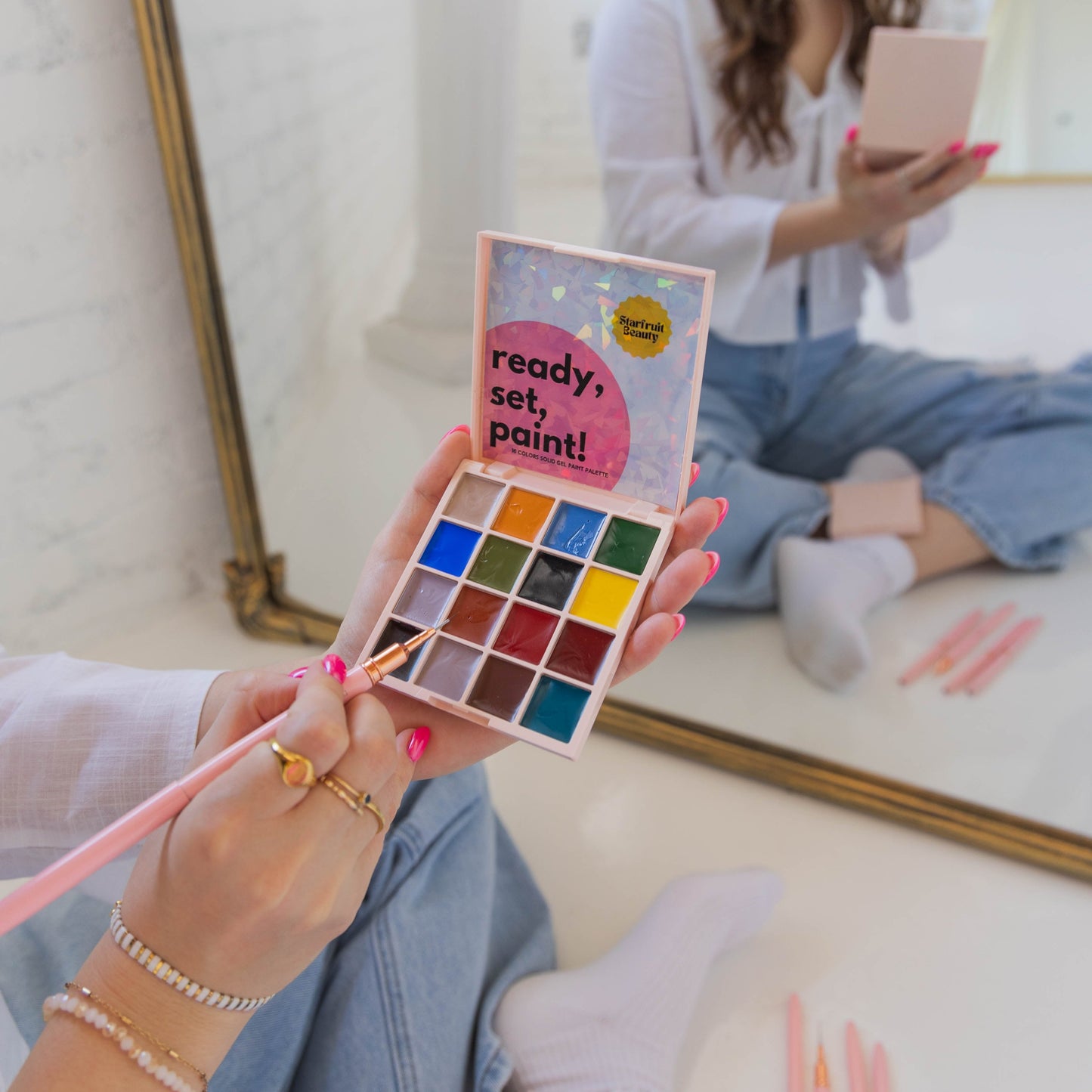 The Classics - 16 Color Solid Gel Palette